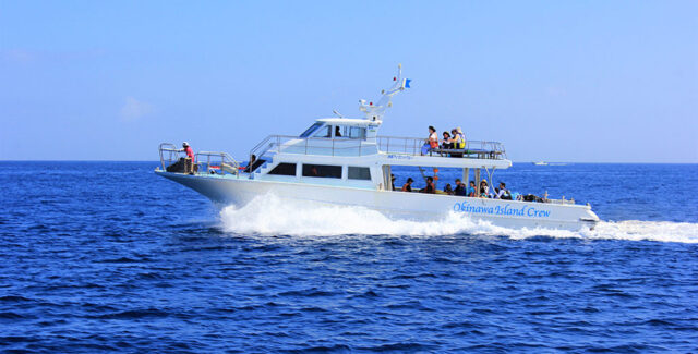 クルーザー　チャーター　沖縄アイランドクルー