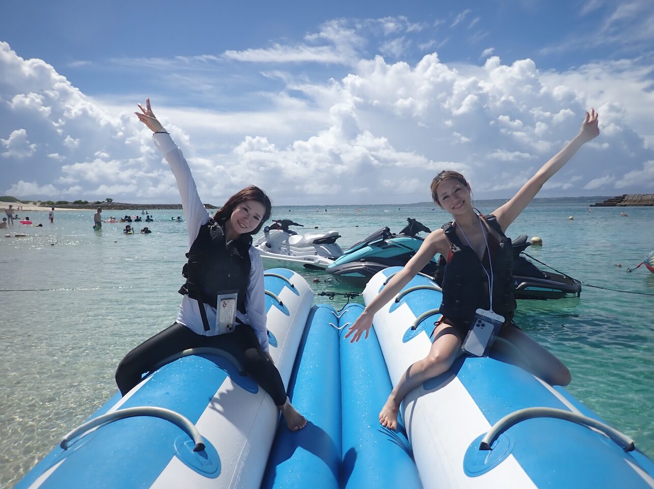 【沖縄北部発/水納島】4月〜10月限定☆ボートシュノーケル＋マリンスポーツ3種＜水納島往復乗船券＆パラソル1本＆バナナボートお一人様1回500円の特典付き＞（No.627）