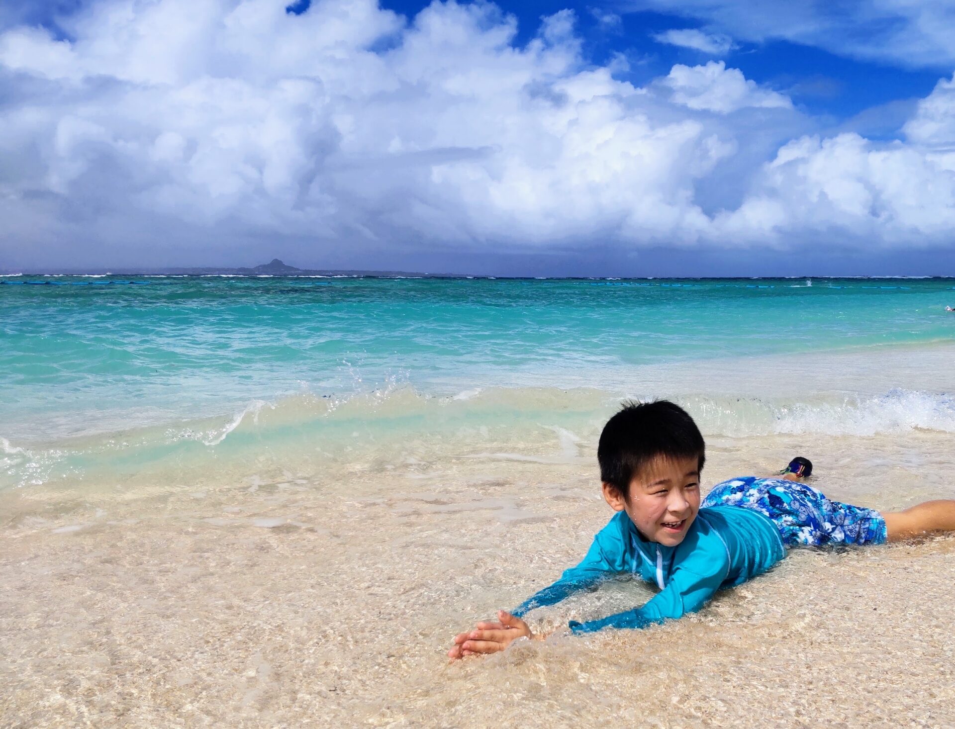 沖縄　シュノーケリング　子供