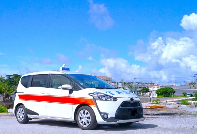 沖縄　瀬底島　タクシー