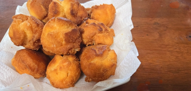 サーターアンダギー