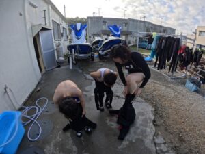 ボート シュノーケリング 着替え